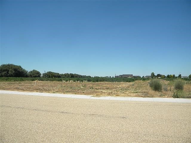 2nd image of 12552 Toketee Dr