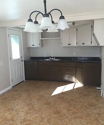 4th image of 1801 Hollywood Dr