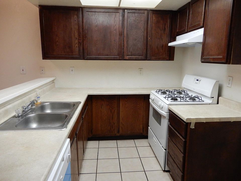 2nd image of 16655 Upland Ave APT B