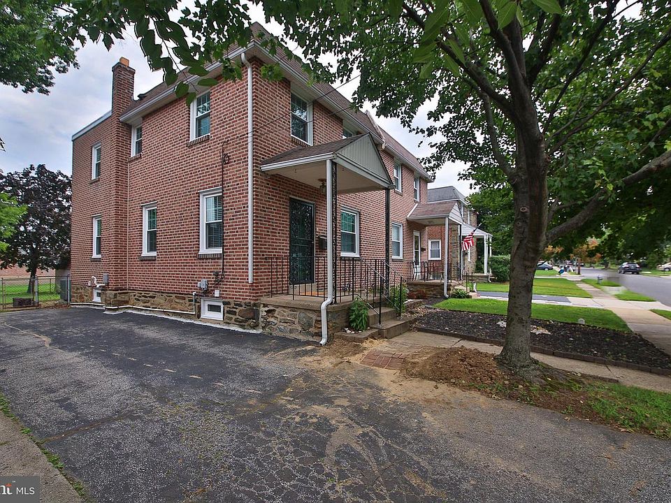 1st image of 319 Pomeroy St