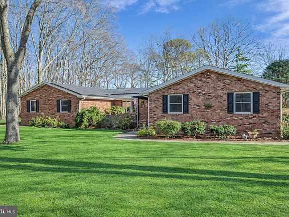 3rd image of 1761 Todd Rd