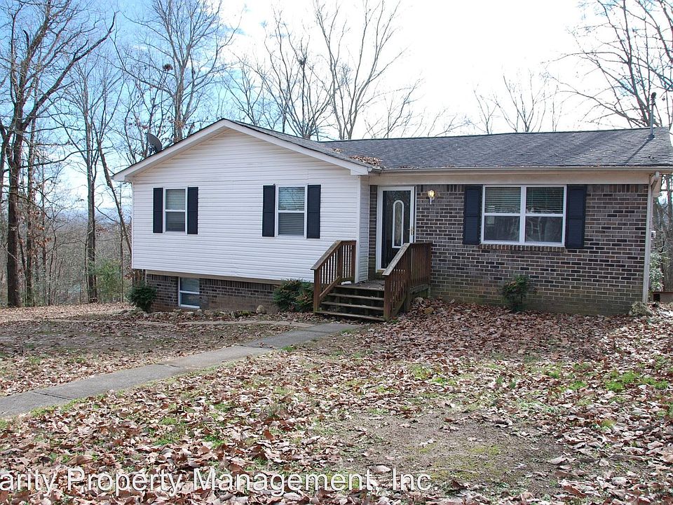 1st image of 2006 Rolling Brook Dr NE