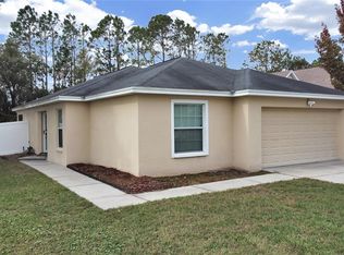 6015 Twin Bridges Dr, Zephyrhills, FL 33541