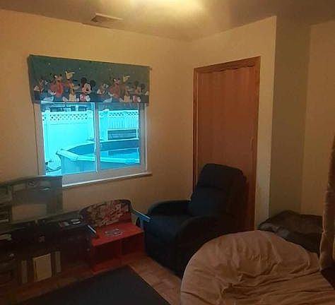 3rd image of 162 Mac Arthur Ave
