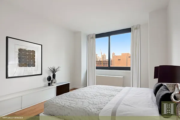 Rented by Halstead Real Estate | media 27