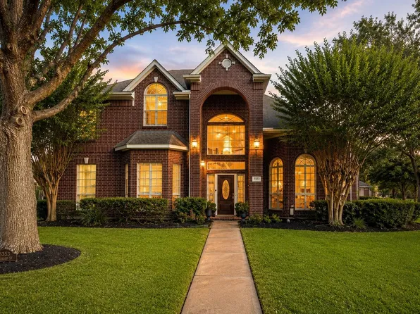 5353 Hidalgo St, Houston, TX 77056