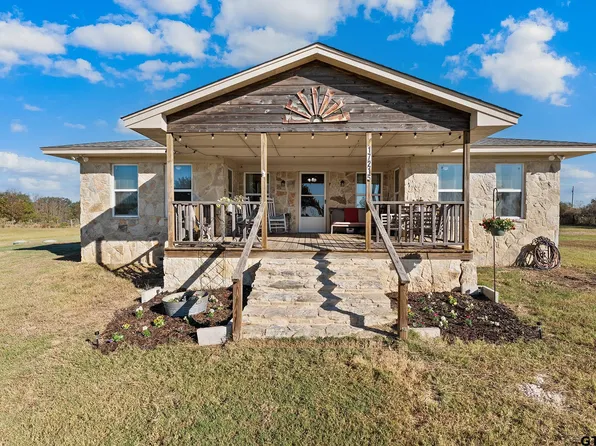 17215 Tarlton Rd, Mabank, TX 75147