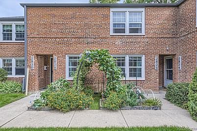 1st image of 2828 N Jasmine St