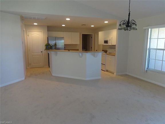 5th image of 1325 NW 10th Ave