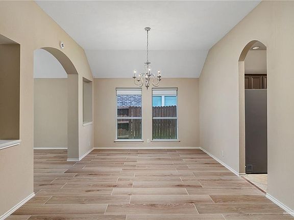 5th image of 3007 San Rafael St