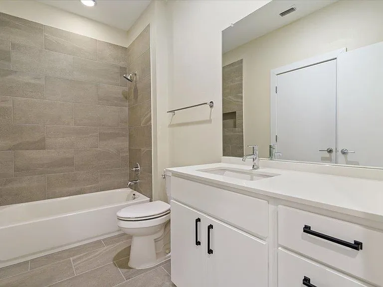 814 N Bluff Dr #76 — Photo 12