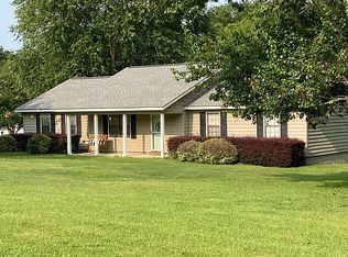 180 Oakwood Dr, Vidalia, GA 30474