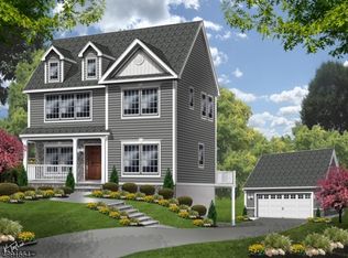 17 Elm Pl, Summit, NJ 07901