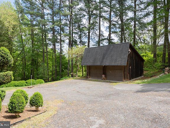 4th image of 4789 S Polling House Rd