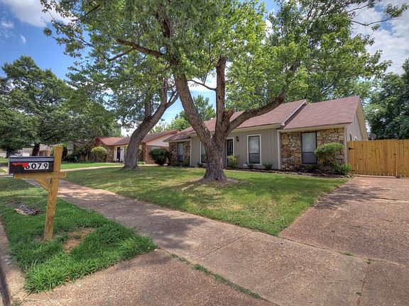 3rd image of 6079 Whisper Valley Dr