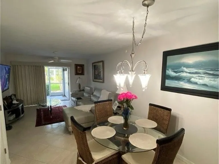 850 Elkhorn Ct #213 — Photo 4