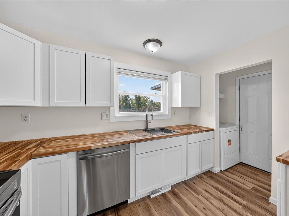 7956 Church Rd, photo 23