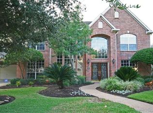 66 Orchard Falls Dr, Sugar Land, TX 77479