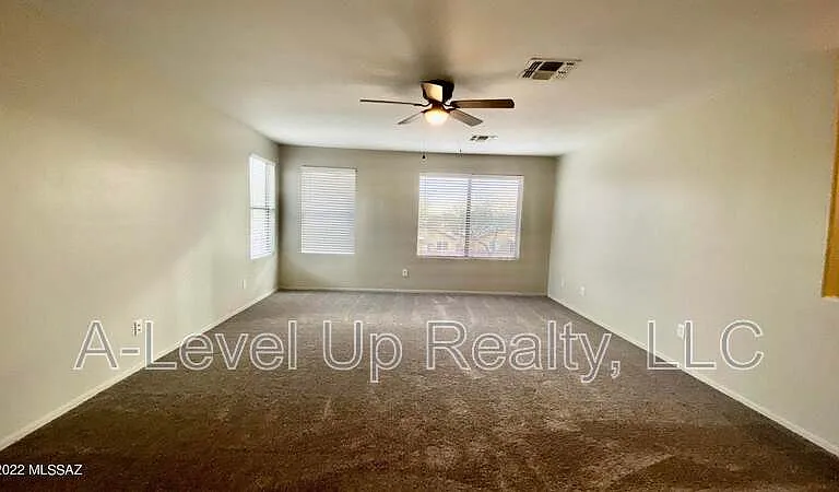721 W Flaming Arrow Dr — Photo 12