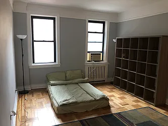 Rented by SYB Realty Group Inc