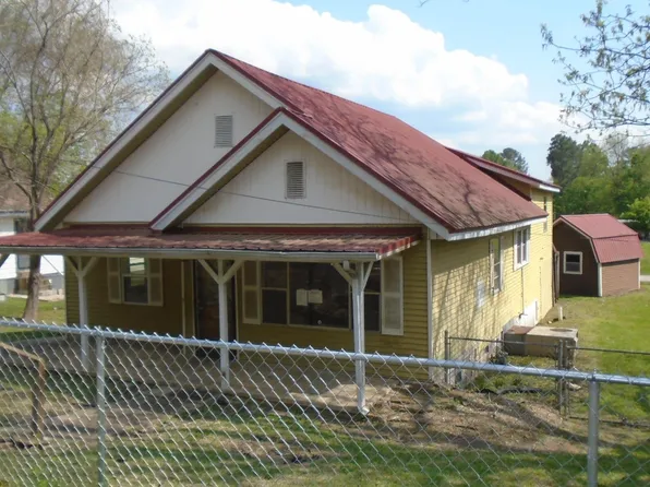 2220 E Tuscaloosa Ave, Gadsden, AL 35904