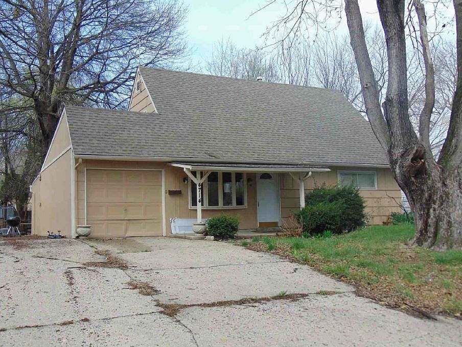 1st image of 4714 Melody Ln