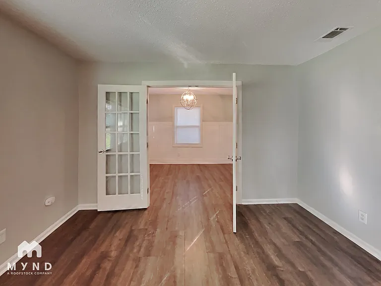 6117 Mill Grove Rd — Photo 5