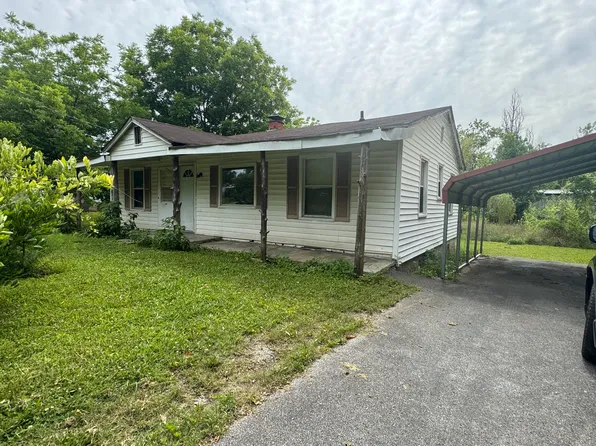 711 Walker Ave, Rossville, GA 30741