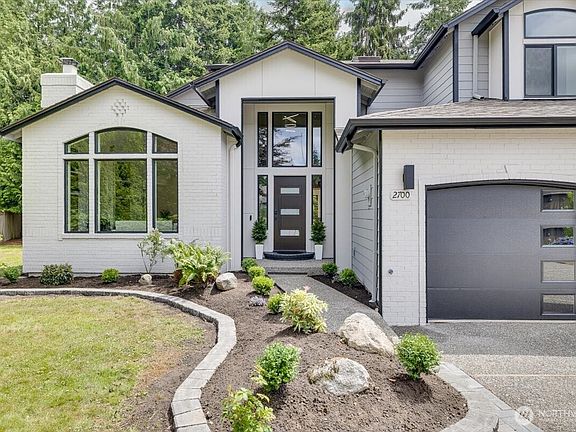 3rd image of 2700 234th Street SW