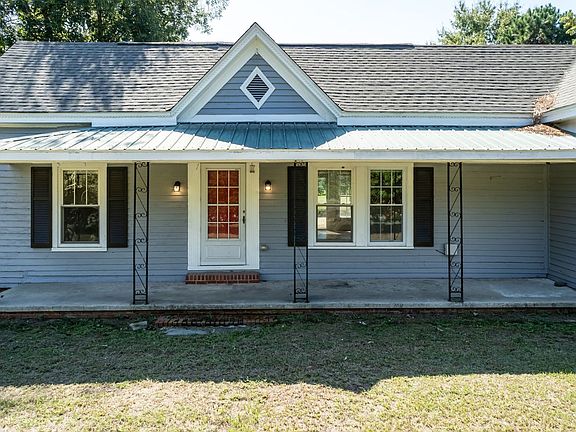 2nd image of 6017 Mount Pleasant Rd