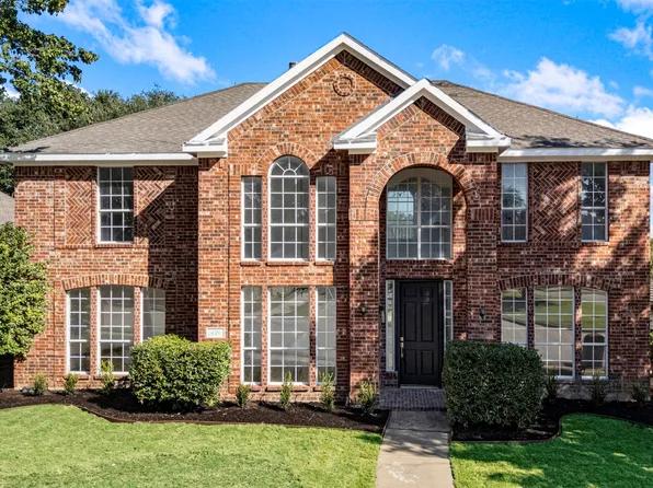 421 Ridge Meade Dr, Lewisville, TX 75067