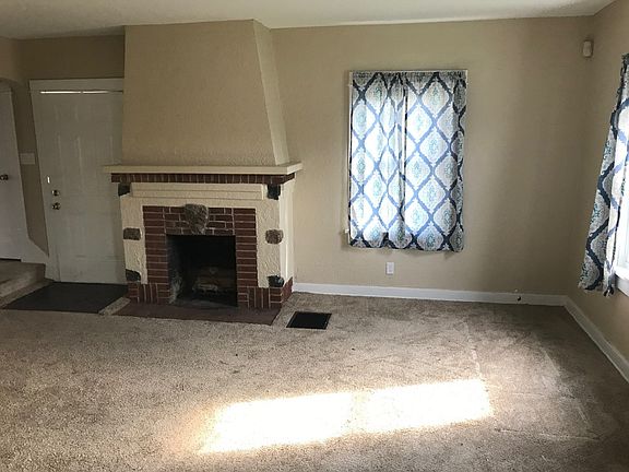 5th image of 108 N Broadway St