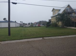 224 W Oaks Ave, Port Aransas, TX 78373