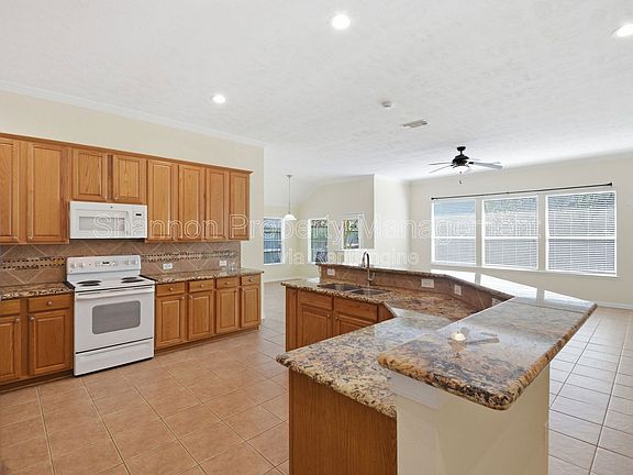 5th image of 7018 Chapel Meadow Ln