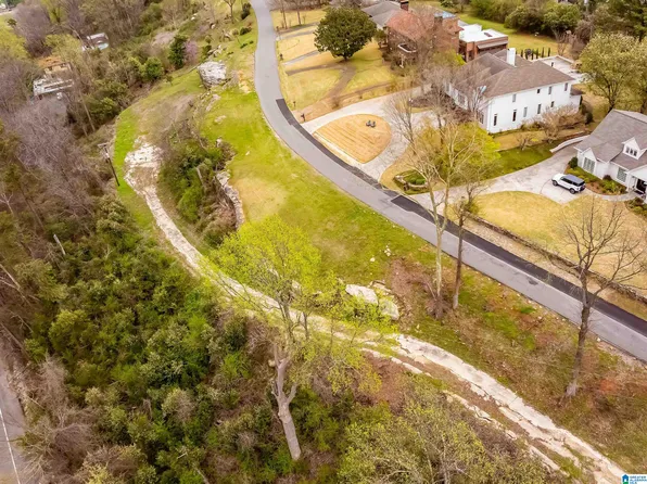 2120 Vestavia Dr #A & B, Birmingham, AL 35216