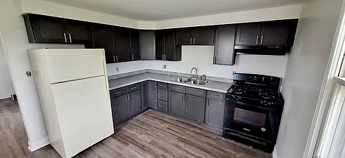 654 W Main St #18 Photo 1