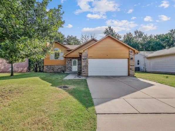 10002 W Haskell St, Wichita, KS 67209