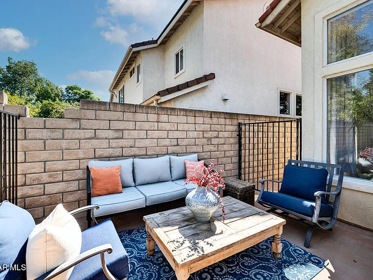 2676 Santa Ynez Ave #2676 — Photo 37