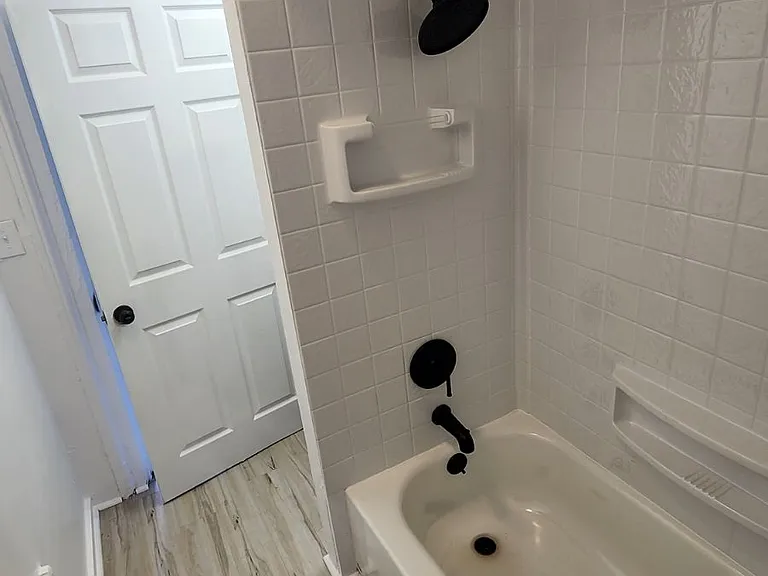 98 Lincoln Ave #1 — Photo 4