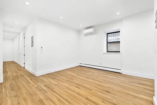 Rented by Maz Group NY | media 8