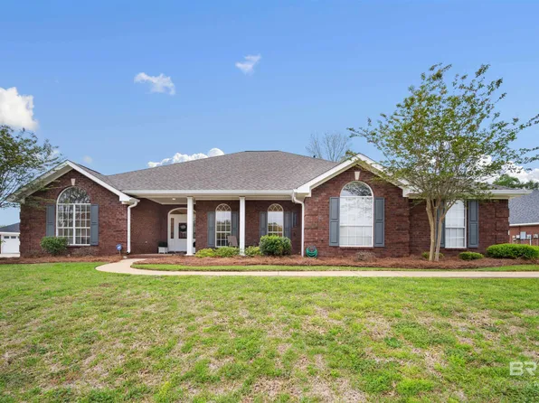 9323 Champion Cir N, Mobile, AL 36695