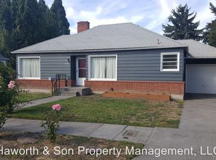 1535 E 11th St, The Dalles, OR 97058