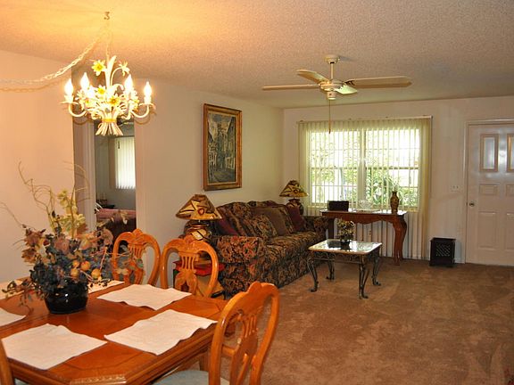 5th image of 9855 SW 85th Terrace Rd Unit B