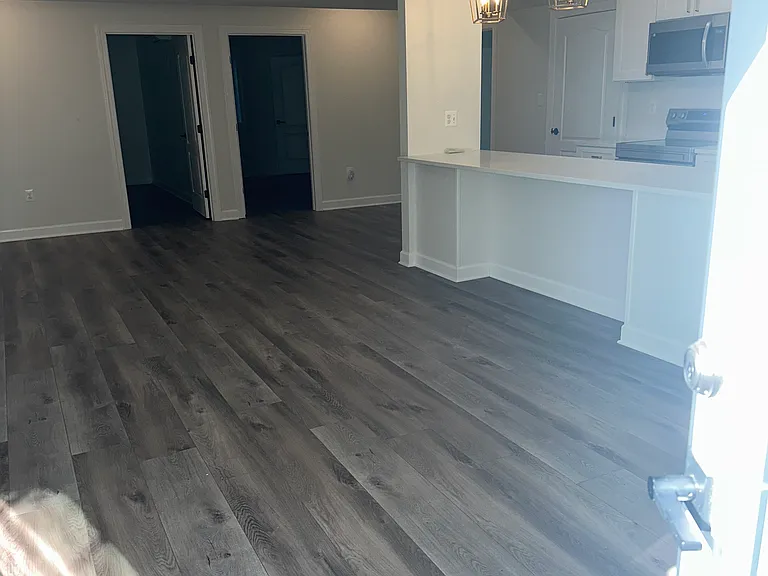 1710 Great Falls St — Photo 10