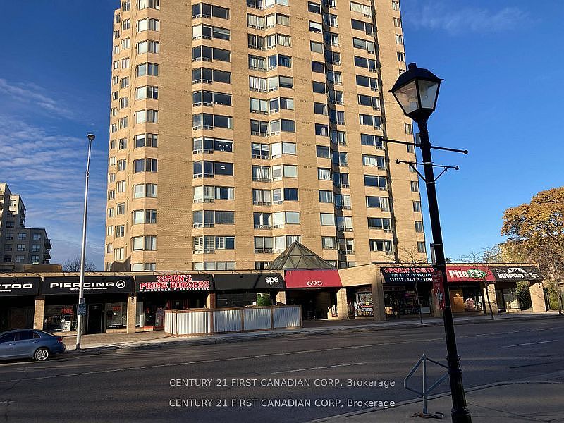 1st image of 695 Richmond St #602