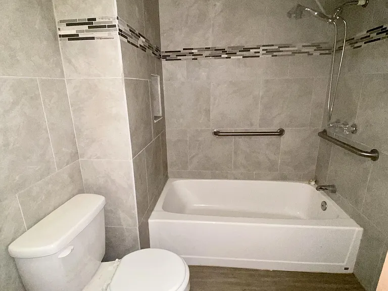 116 S Fern St #B — Photo 11