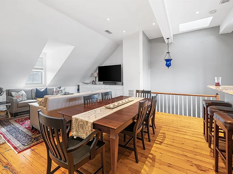 59 Rutland St #3 — Photo 8