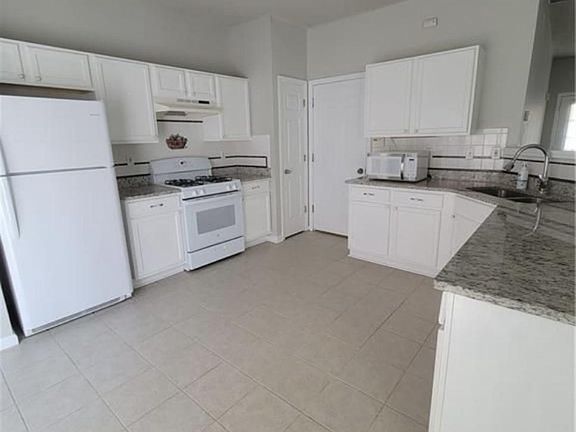 4th image of 3390 Oxwell Dr
