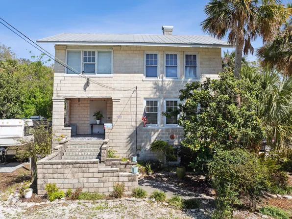 37 Magnolia Dr, Saint Augustine, FL 32080