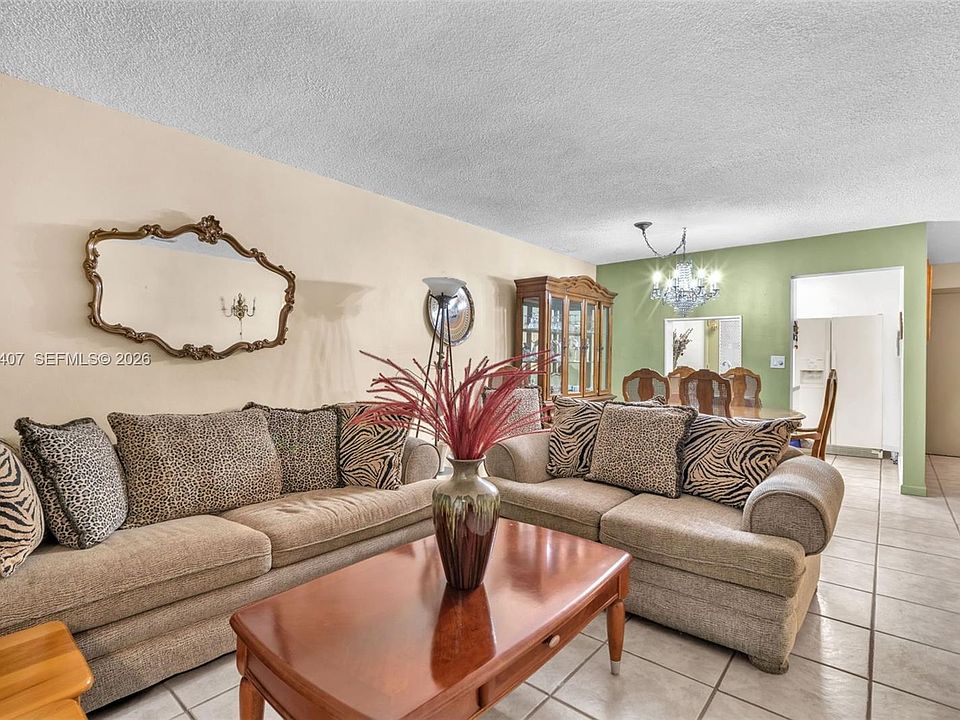 1st image of 16901 NE 13th Ave APT 303